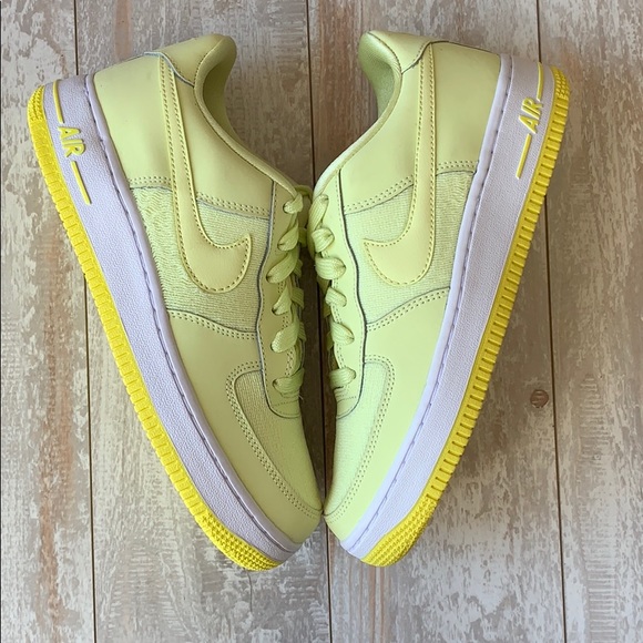 NWT Nike Air Force 1 citron - Picture 3 of 7